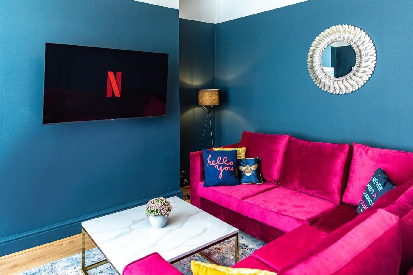 The Rockfield By Serene Stylish 6br Near Anfield With Bar Parking Virgin Media And Fast Wifi